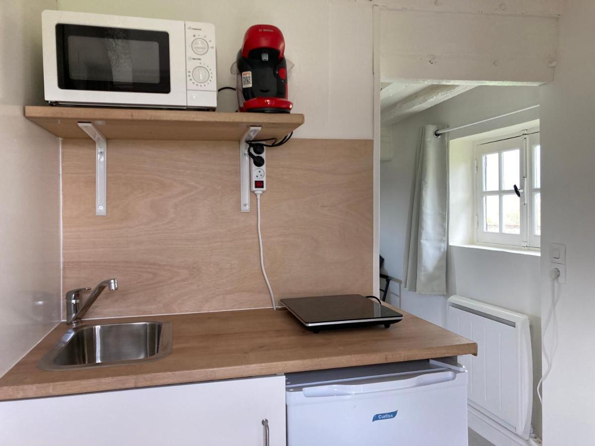 Willa Tiny House Du Haras Cour Lozey Sainte-Marguerite-des-Loges Zewnętrze zdjęcie